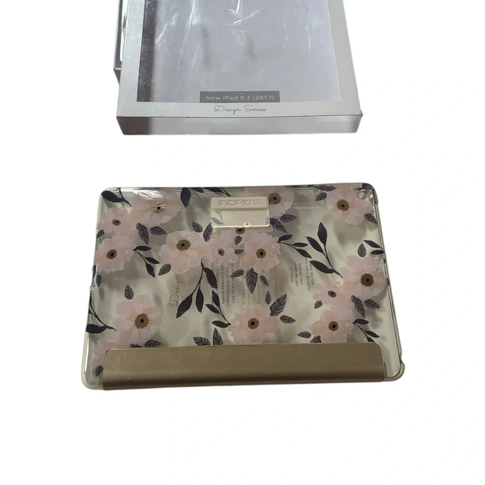 Incipio Design Series | Gold & Floral Design New iPad 9.7 2017 Girly Work Vibes